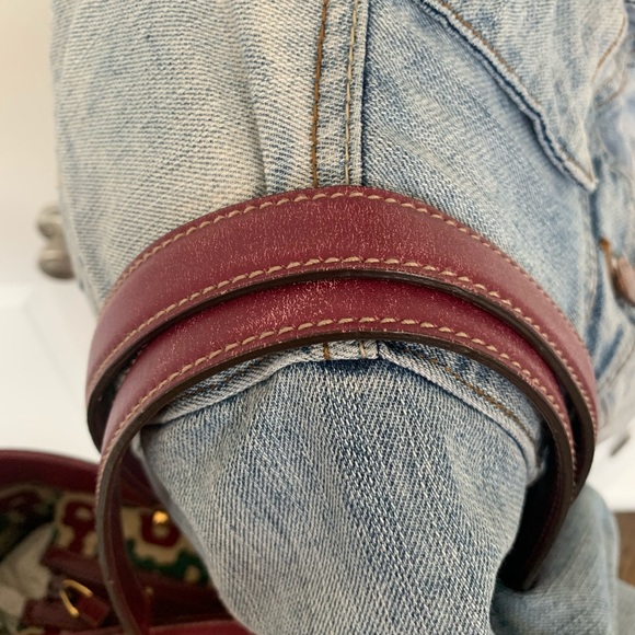 Authentic Gucci Purse - Picture 13 of 13